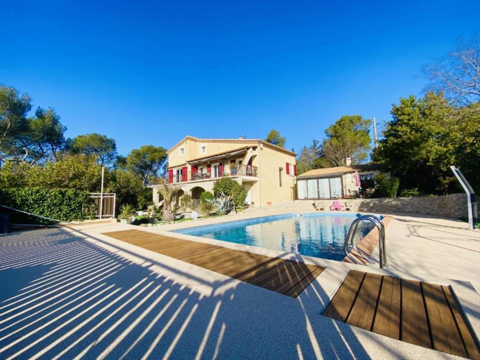 Les Gites Du Mas Des Cigales Nîmes Exterior foto
